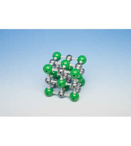 Model - Chlorid sodný NaCl (menší Na+/větší Cl-)