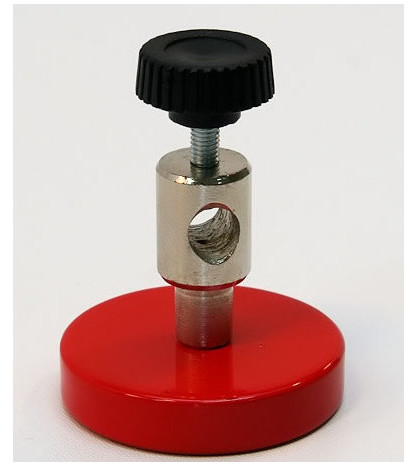 Magnetická svorka pro upevnění stativových tyčí