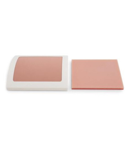 Cvičný model kůže pro nácvik šití